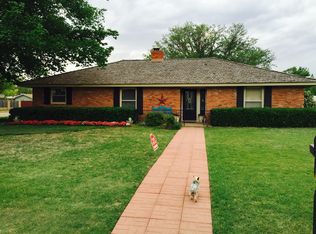 1401 Avenue N, Ralls, TX 79357