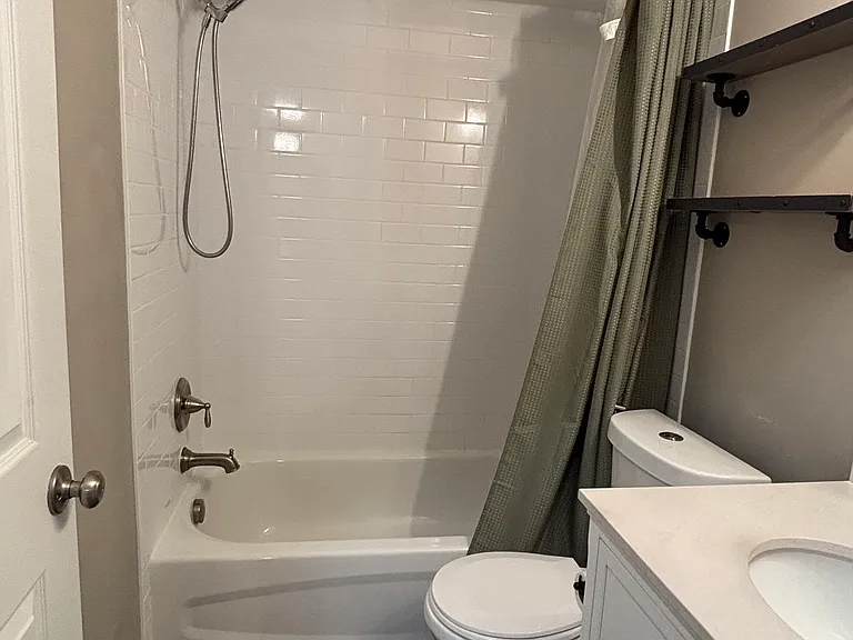 227 Derry Hill Ct #227 — Photo 7
