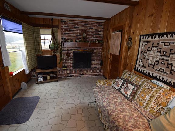 3rd image of 11739 W Woodside Dr