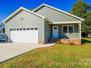 118 Rimmer Rd, Statesville, NC 28625
