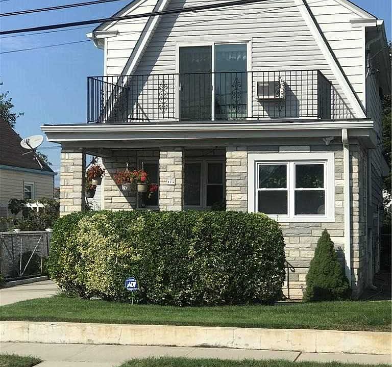 1st image of 175 E New York Ave