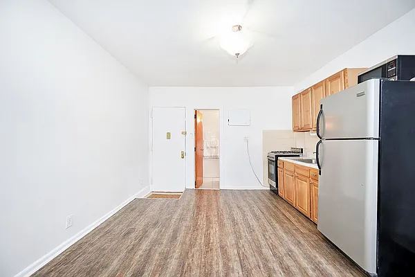 Rented by Keller Williams NYC | media 3