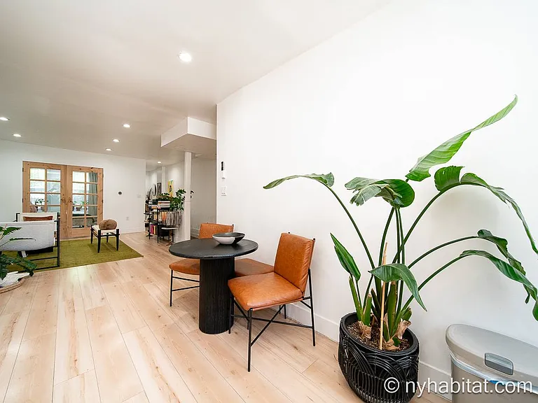 416 E 134th St #LL — Photo 9