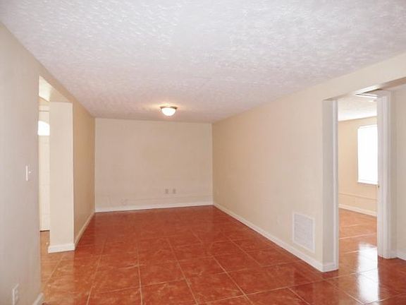 2nd image of 6949 Delisle Dr