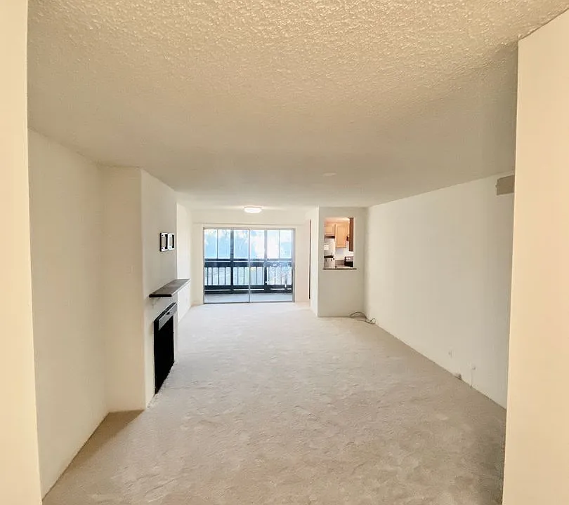 14315 Summertime Ln