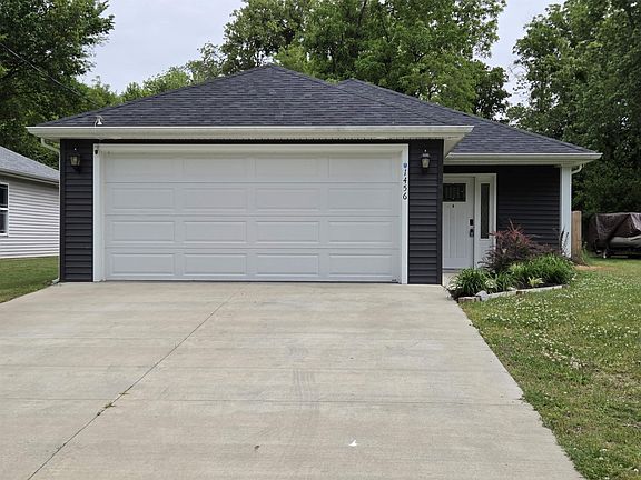 3rd image of 1456 Fairground Ln