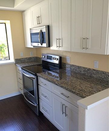 4th image of 2175 Avenida Espada #163