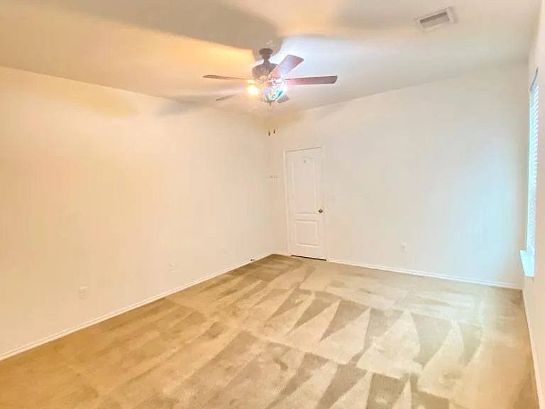 700 Screech Owl Dr — Photo 18