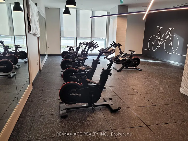 2545 Simcoe St N #612 — Photo 25