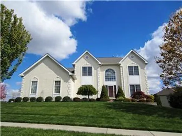 129 Hockessin Dr, Hockessin, DE 19707