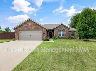 307 Blair Cir, Pea Ridge, AR 72751