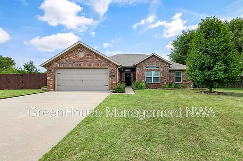 307 Blair Cir Photo 1