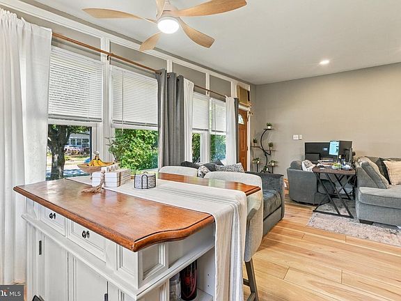 5th image of 9333 Rising Sun Ave