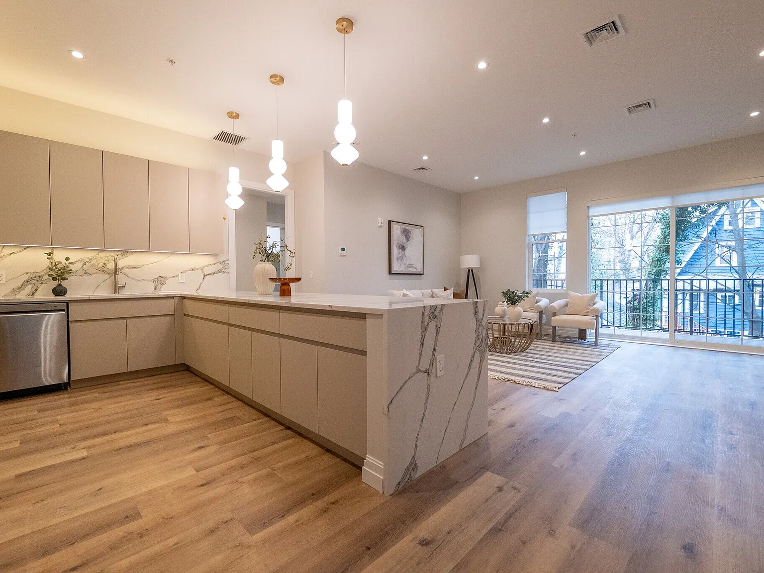 The Summit Estates — Photo 2