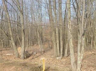 230 Elderberry Ln, Hazleton, PA 18202