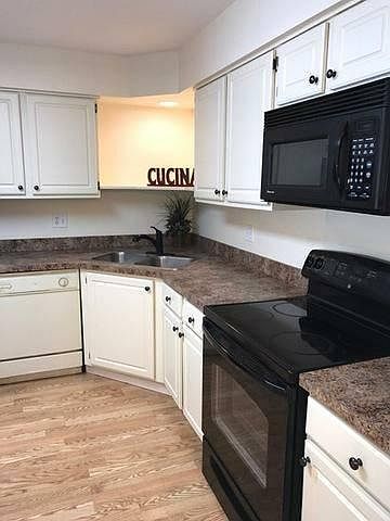 1st image of 1026 Castilian Ct