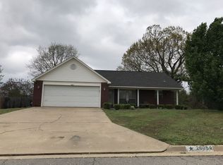 2605 Woodwind Way, Van Buren, AR 72956