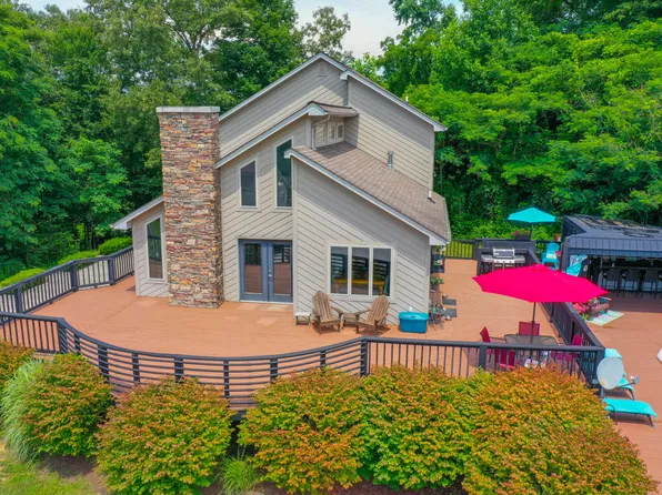 82 Creekside Ln, Corbin, KY 40701