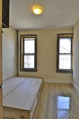 Rented by Veracity NYC LLC | media 26