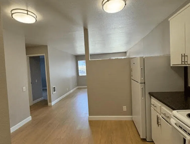 Hidden Creek Apartments — Photo 132