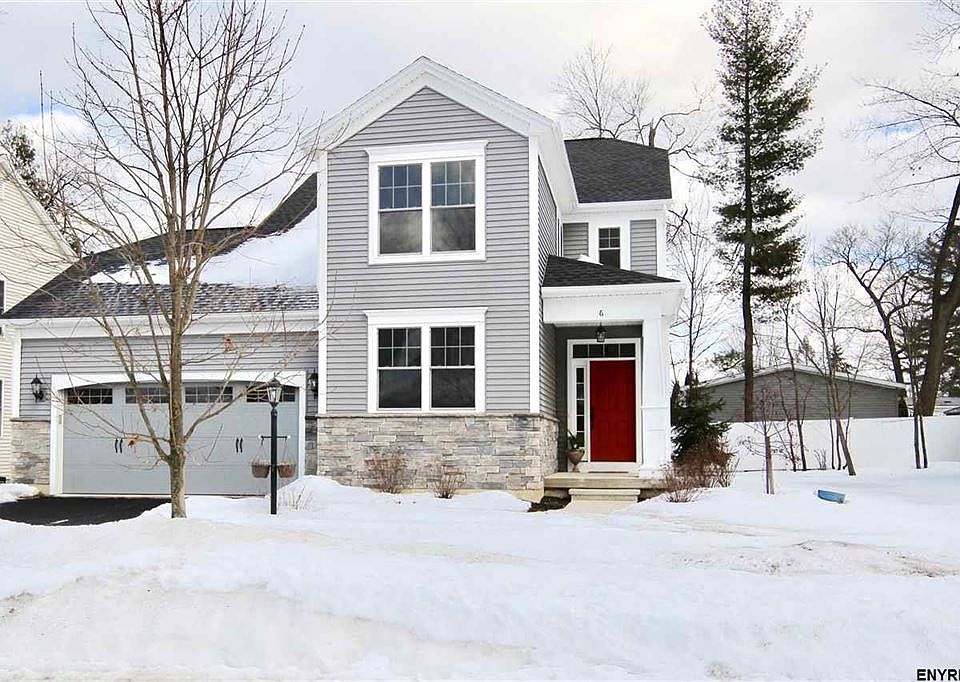1st image of 6 Maria Ln