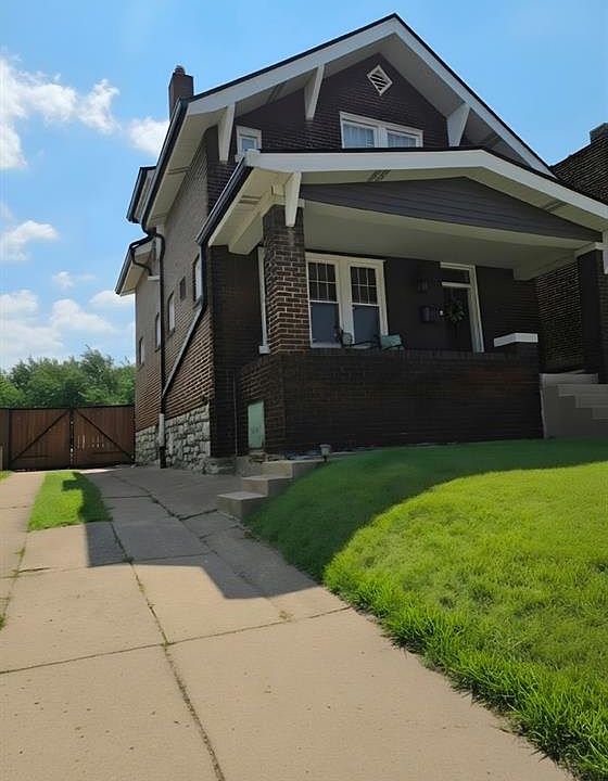 2nd image of 4970 Loughborough Ave