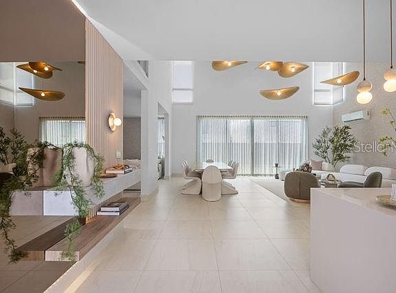 3rd image of Everglade RIVIERA PARKVIEW #49