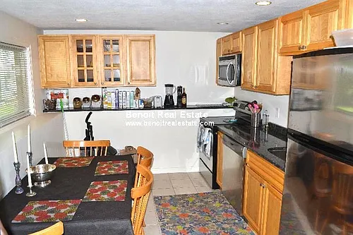 126 Clifton St Photo 1