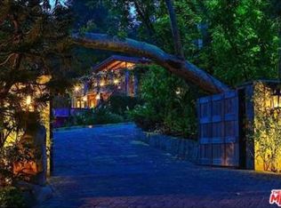 1492 Stone Canyon Rd, Los Angeles, CA 90077