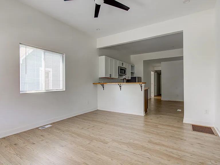 38 N Elder Ave #38 — Photo 3