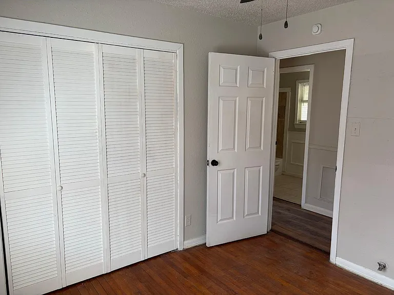 5530 Lakefield Dr — Photo 13