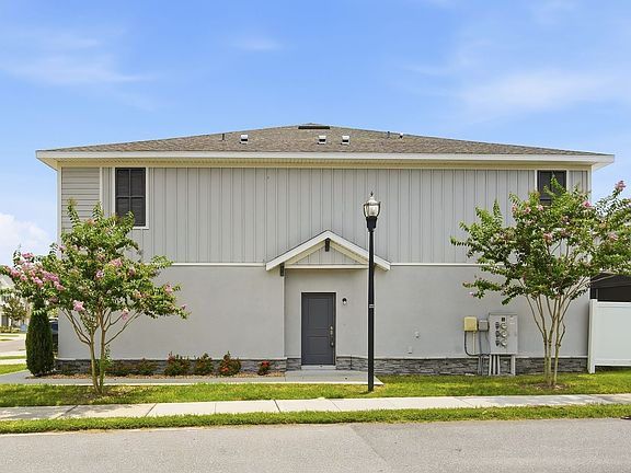 3rd image of 10907 Quickwater Ct