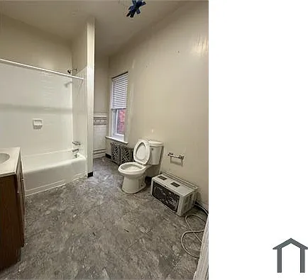 1306 W Hunting Park Ave #3 — Photo 9
