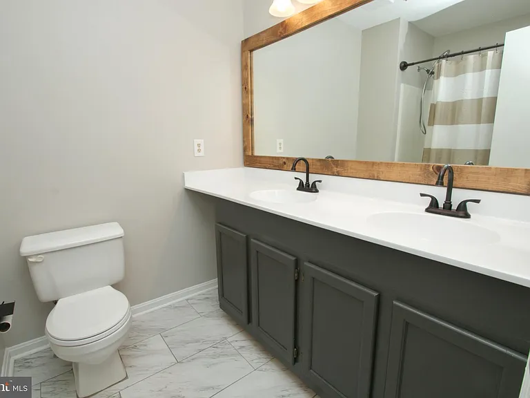 2813 31st Ave — Photo 15