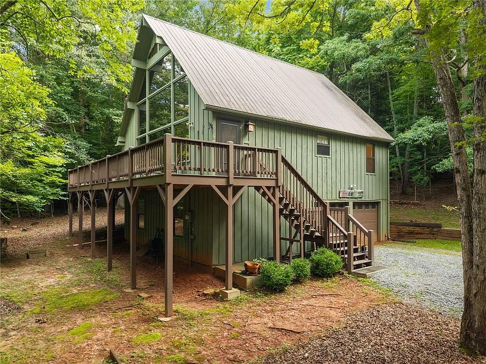 1st image of 318 Horseshoe Ln