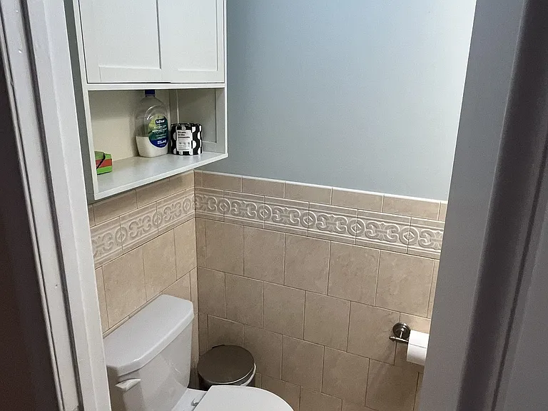 1827 S Hanover St — Photo 7