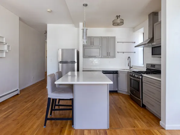 51 West 131st Street image 4 of 11