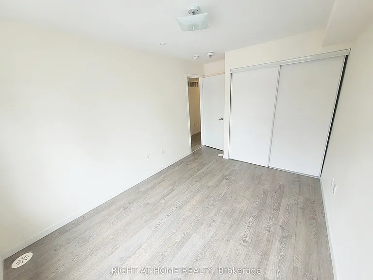 300 Alex Gardner Cir #47 — Photo 16