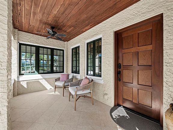 4th image of 1905 Alta Vista St