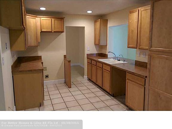 4th image of 4800 NW 50th St
