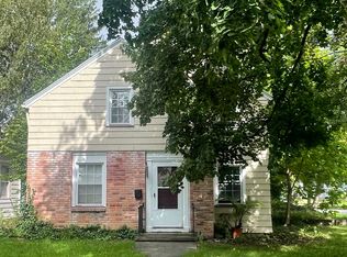 151 Eastmoreland Dr, Rochester, NY 14620