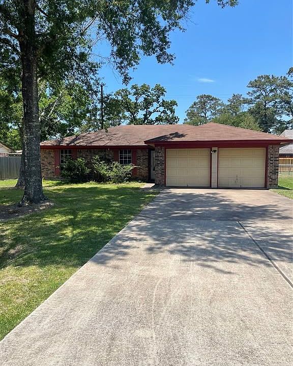 1st image of 9823 Bayou Woods Dr