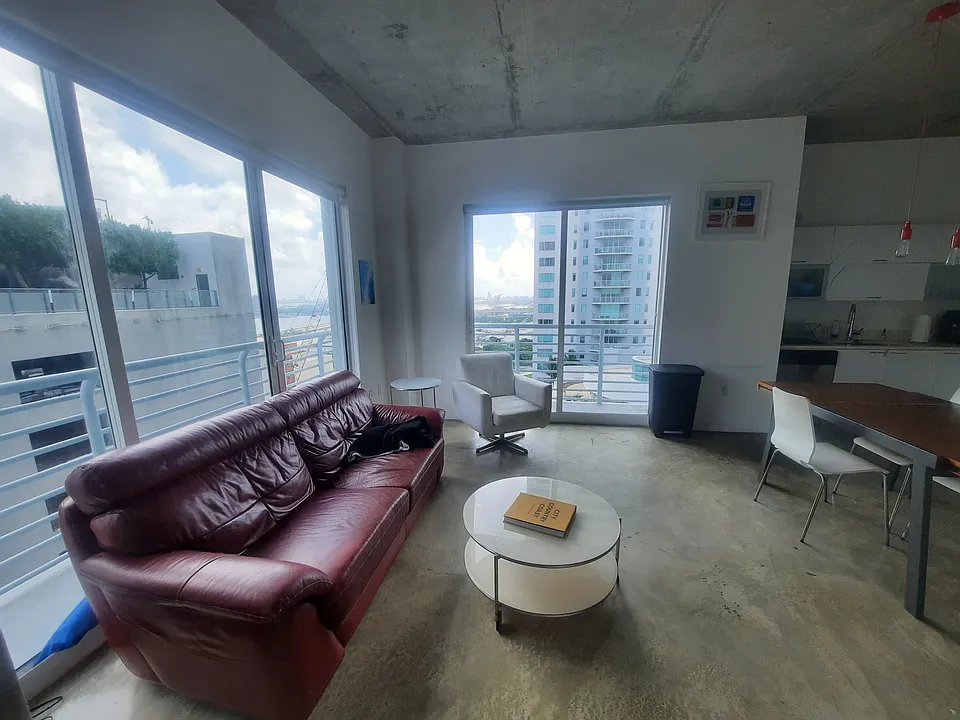 234 NE 3rd St #1702