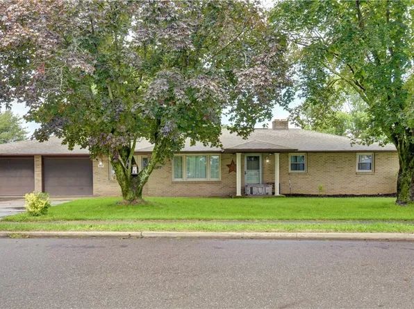 1137 Cherry Ridge Dr SW, Sugarcreek, OH 44681