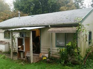 3365 SE Floss St, Milwaukie, OR 97222