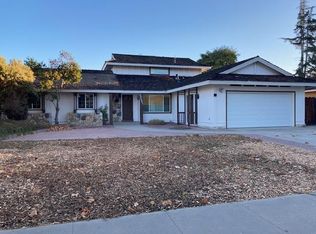 22581 Toreador Dr, Salinas, CA 93908
