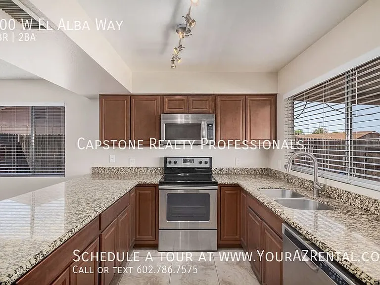300 W El Alba Way — Photo 7