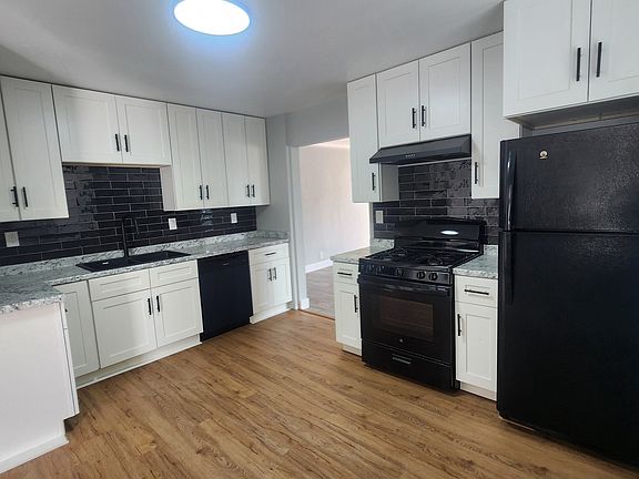 2nd image of 3487 W Center Ave