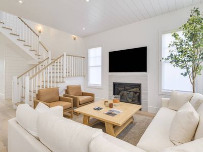 2 Hickory Ln UNIT 11A, Water Mill, NY, 11976