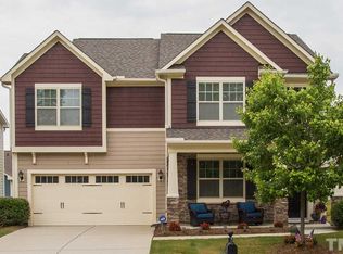 735 Shoals Lake Dr, Fuquay Varina, NC 27526